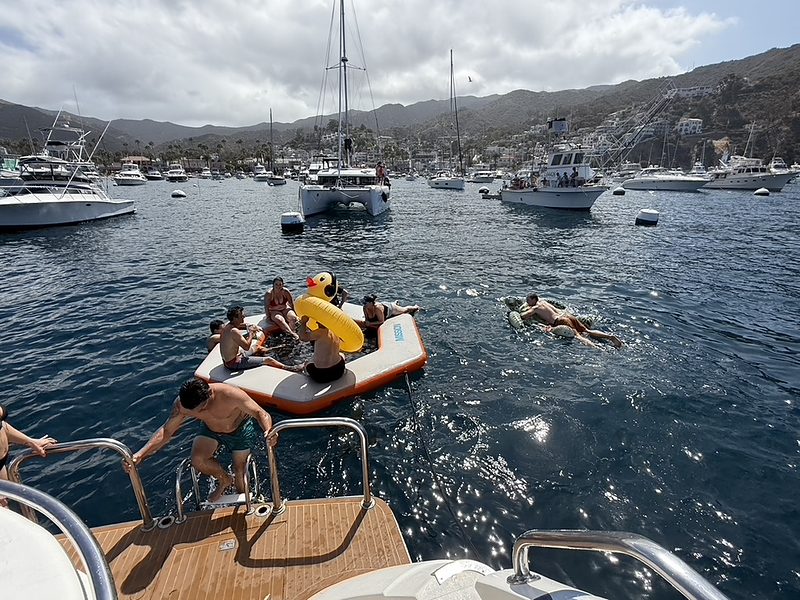 Three's Company yacht - Toys in Catalina